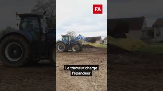 « J’attelle et dételle mon épandeur sans descendre de mon tracteur » farming agriculture tractor [upl. by Packer]