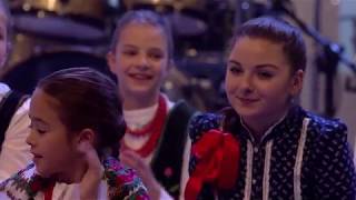 Kolędowanie z Fundacją Polsat 2018  Golec uOrkiestra Kasia Cerekwicka [upl. by Eahsram]