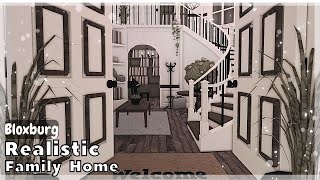 BLOXBURG Realistic Family Home Speedbuild interior  full tour Roblox House Build [upl. by Chard]