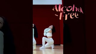 MOMO TWICE AlcoholFree Dance Practice Focus Fancam MIRRORED [upl. by Jeralee]