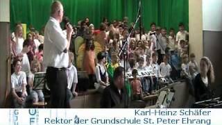 Trierer Grundschüler führen Musical auf [upl. by Solita]