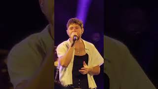 ¡Niall Horan canta Heaven en el Palacio de los Deportes 🎤☁️ [upl. by Lede]