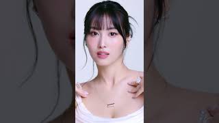 MOMO showcases TASAKI Jewellery 모모 MOMO モモ TWICE 트와이스 미사모 MISAMO TASAKI [upl. by Nylrahs786]