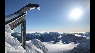 Visit Jotunheimen Topptur på ski til Galdhøpiggen 2496 moh [upl. by Joelie]