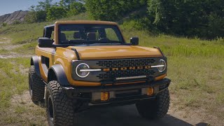 Ford Bronco Sasquatch 2021 Exterior Interior Driving [upl. by Pooi672]