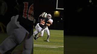 Stiff arm knocked his helmet off 😮 stiffarm helmet speedflex f7 riddel axiom football [upl. by Yelac]