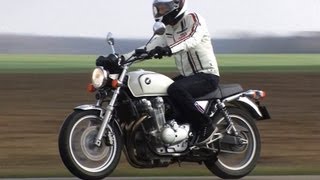 ESSAI Honda CB 1100 la vérité sur la belle néorétro [upl. by Ajoop]