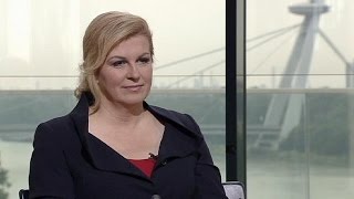 La présidente croate Kolinda GrabarKitarovic  quotla paix lUnion européenne et le féminismequot [upl. by Novelia81]