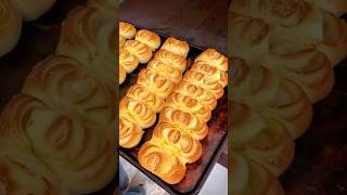 Horseshoe biscuits cooking delicious satisfyingvideo [upl. by Bran]