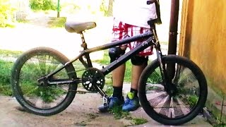 Rower Wyczynowy BMX  Sporty Ekstremalne w Polsce  Niebezpieczna Jazda Na Rowerze Wyczynowym [upl. by Rebmaed87]