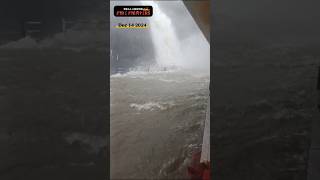 குற்றாலம் யாரும் செல்ல வேண்டாம் 😲😲 அருவி தற்போதைய நிலை 😱😱cutrallam falls current situation 😰😰😰😰 [upl. by Marden]