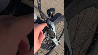 How to Lock Your SR SUNTOUR Fork ✅🔑 howto new mtb cube 2025 ebike hybrid shorts fork [upl. by Ellehcear]