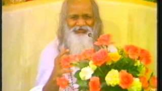 Maharishi Mahesh Yogi talks to Purusha Switzerland 1982 short clip [upl. by Divan202]