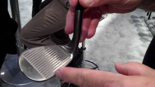 Cleveland CG 15 Wedge Review from the 2010 PGA Show [upl. by Barbe]