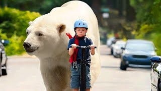 This YOUNG B0Y Adopted 1500 Pounds Polar Bear as A Pet [upl. by Quickel]