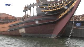 Hoeben Metalen in Kampen sloopt replica VOCschip [upl. by Irodim]