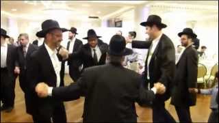 Dancing At Rabbi Yitzchak Kimmel Shovavim Seudah [upl. by Lazes]