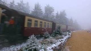 Alte Dampflock  Brocken im Winter Harzer Schmalspurbahn [upl. by Ellenod890]