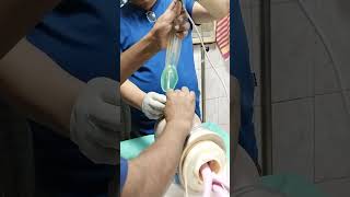 Bronchoscopic intubation th Igel [upl. by Treve]