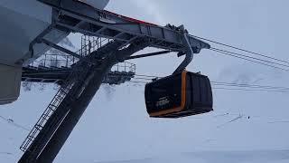 Eisgratbahn  vyber ski nebo parking  gondola pro cca milion osob  Stubai Gletscher skiarena [upl. by Telfore]