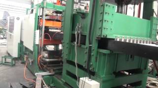 Automatic hydraulic thermoforming and cutting machine [upl. by Ayahs174]