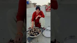 Bati recipe kis Ko pasand hai thandi meinnewvideo trending food trending 🙏🏻🥘🥔 [upl. by Bertasi443]