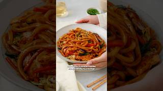 15 minute Yaki Udon 😍 easyrecipe [upl. by Laughton]