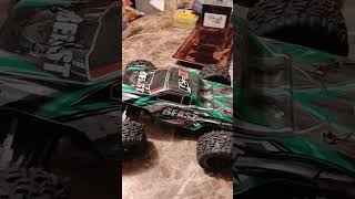 2025 traxxas hard body truck [upl. by Ahsad525]