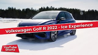 Conoce el Volkswagen Golf R 2022 de una manera distinta en hielo Shorts Volkswagen Golf [upl. by Pomeroy]