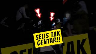 Selis tak gentar ‼️ sepeda listrik lewat tongkrongan [upl. by Ataliah45]