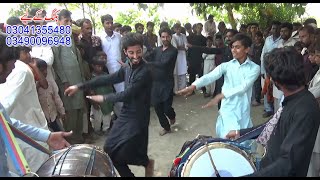 Dhol dancing music  Jhumar  Chinioti Jhumar Dance performance Mai Mangta Ha  Chun Afzal Chiniot [upl. by Chadburn]