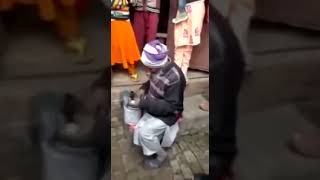 Omfoo wale mulla ji  Omfoo kese farrate kat rahi hai ðŸ˜‚ Funny video  Mulla ji viralvideoomfoo [upl. by Anivek]