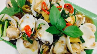 Fried WHITE CLAMS With THAI BASIL [upl. by Attenaz]