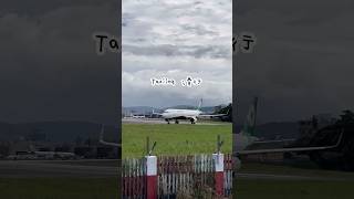 🛫台北松山機場  看飛機滑行及起飛  airport  airplane taiwan [upl. by Gaiser]