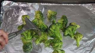 Roasted Frozen Broccoli Florets  How To Roast Frozen Broccoli In The Oven [upl. by Nahshun]