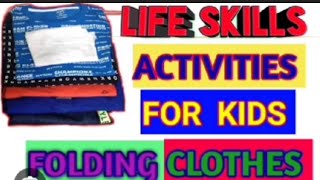 4 second में कपडा फोलङ करने का शानदार तरीका folding idea creative diyidea diy activity fun [upl. by Bagley]