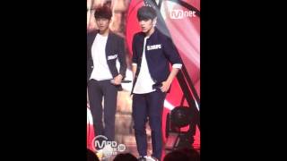 MPD직캠 세븐틴 에스쿱스 직캠 만세 MANSAE Seventeen Fancam 엠카운트다운150917 [upl. by Gavette]