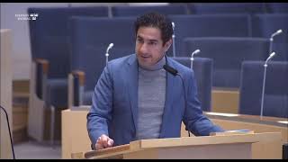 Ardalan Shekarabi S Debatterade nedläggningen av Uppsalapendeln med finansministern [upl. by Capello]