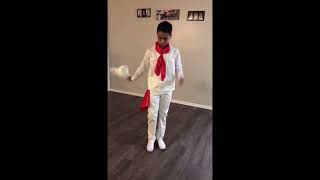 Solo folklorico dance to El Tilingo Lingo [upl. by Ledba779]