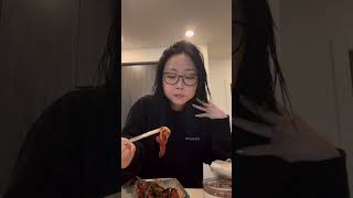 Why am i so obsessed with raw seafood idk kimchi rawoysters koreanfood mukbang [upl. by Warp]