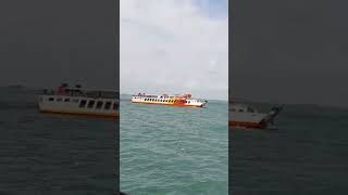 kapal ferry munic tiba di pelabuhan Tanjung kalian muntok [upl. by Auohp]