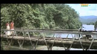 Kizhakkunarum Pakshi  Malayalam Movie Song [upl. by Yelssew]