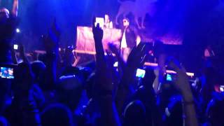 CLUB DOGO APERTURA CONCERTO ALCATRAZ  VOI NON SIETE COME NOI 15112010 1 HD [upl. by Lorrayne218]