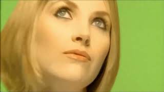 Saint Etienne featuring Etienne Daho  Hes on the phone Clip officiel [upl. by Dorrie]