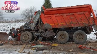 Ошалевшие Таксисты Ноябрянутые Торопыги и Водятлы на Дороге [upl. by Karin]