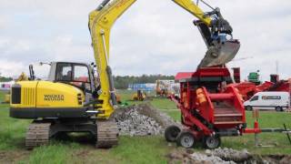 Wacker Neuson 14504  Fast Screen MaskinExpo 2011 [upl. by Eneleh]