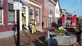 Brand in woning Kruiningen [upl. by Sheedy284]