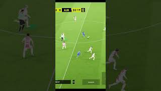 What a pass by Modric efootball [upl. by Seadon]