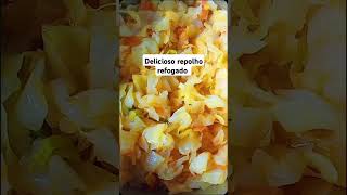 Repolho refogado 🥬🍲🥗🧆repolho repolhorefogado shortvideo youtubeviral receita youtube short [upl. by Carolle]