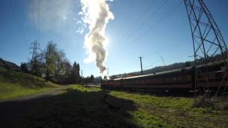 SP 4449 passing Sellwood Riverfront Park 4k [upl. by Eecak]